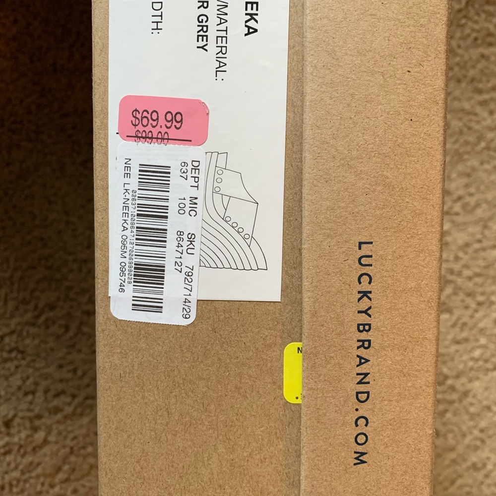Lucky Brand Wedges - Picture 3 of 3